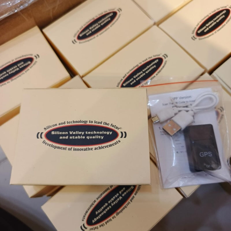 Mini Magnetic GPS Tracker